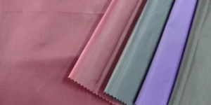What is polyester?  What are the characteristics of polyester taffeta fabric?
