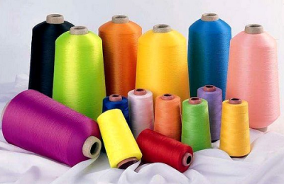 What kind of fabric is rayonne?  What are the characteristics of rayonne fabric?