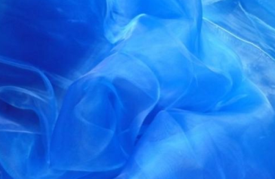 Which is better, glass yarn or organza?  What’s the difference?