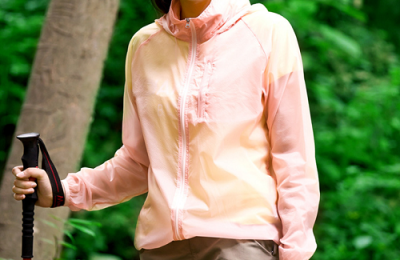 What kind of fabric is best for a sun protection shirt?
